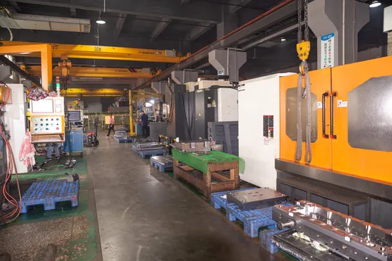 Factory Customized Design Die Casting Mold Tooling Parts Machine Household/Electronic Plastic Mold